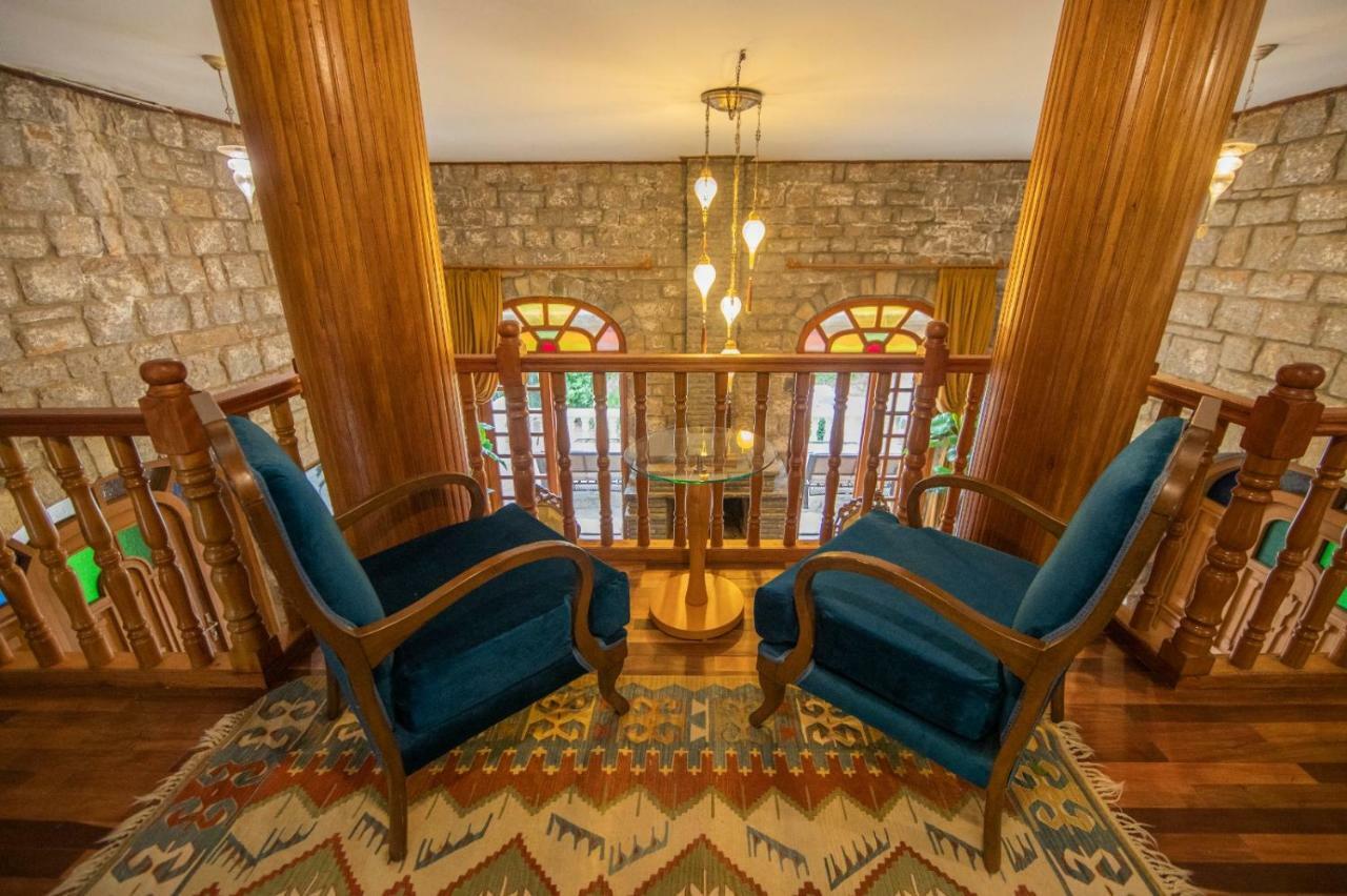 Portofino Boutique Hotel อัคยาคา ภายนอก รูปภาพ