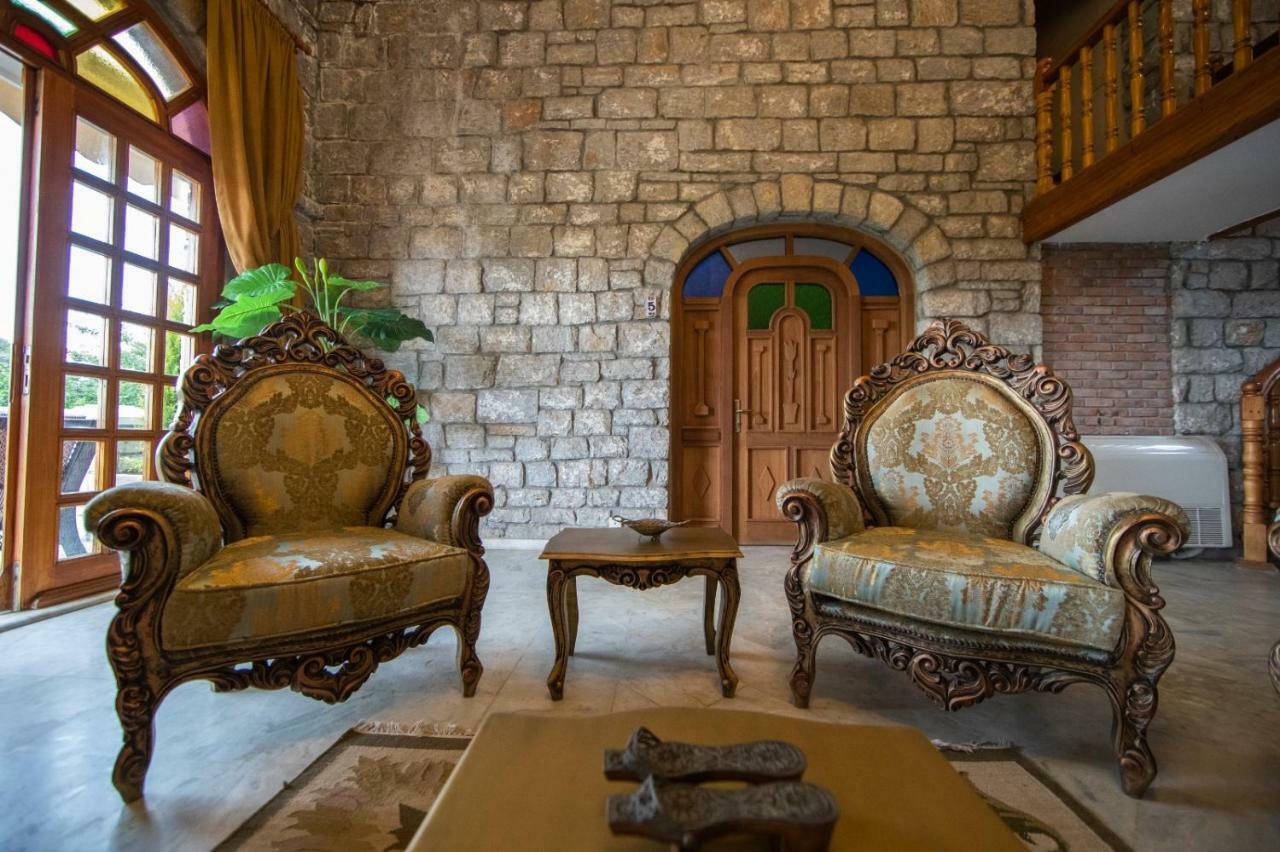 Portofino Boutique Hotel อัคยาคา ภายนอก รูปภาพ